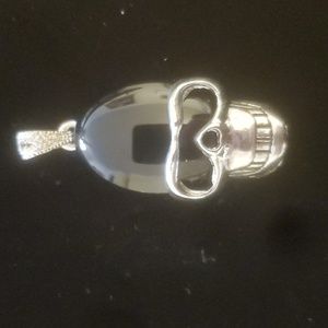 New New Black Onyx Silver Tone Skull Pendant.